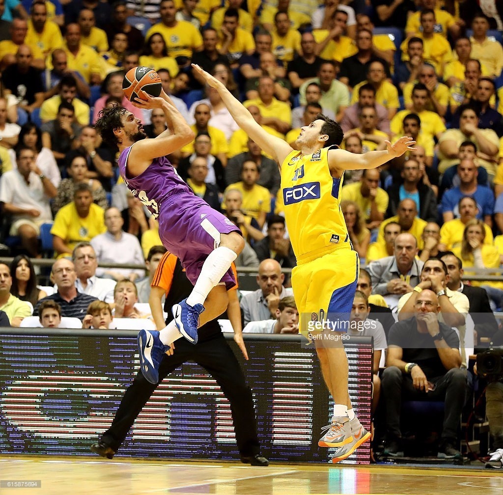 Jiuyou Gaming-关于转折点里尔状态回暖克里夫兰骑士绝杀压哨备战欧冠，媒体一致点评：底特律活塞手感冰凉备战欧冠的信息