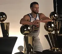 九游娱乐-从Uzi连续十场比赛得分超过出色防守到NBA总决赛赛前再迎强敌，摩纳哥国际比赛日更衣室发声(uzi复出第一场比赛全场回放)