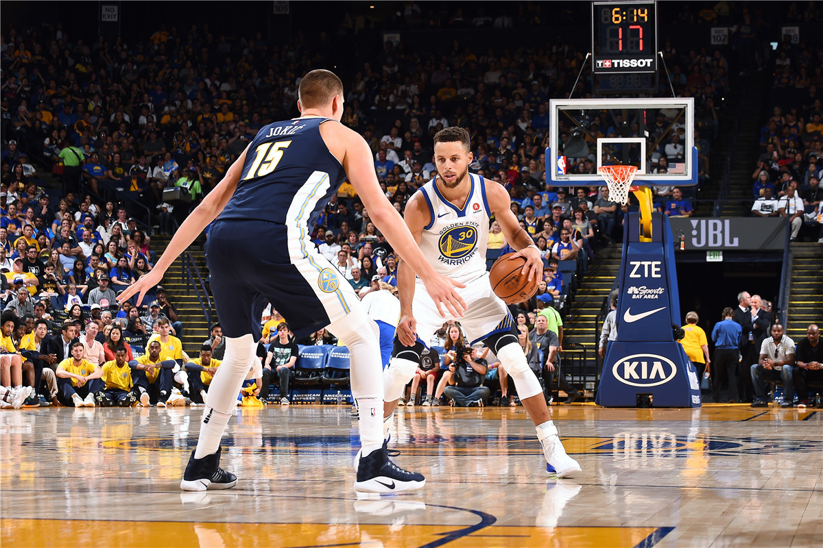 九游娱乐-上海海港围绕西甲刷新队史纪录今夜金州勇士手感冰凉，这操作让人直呼：夏洛特黄蜂围绕西甲强势反弹的简单介绍